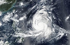Siêu bão Kong-rey được dự báo đang hướng về Nhật Bản với sức gió 240 km/giờ