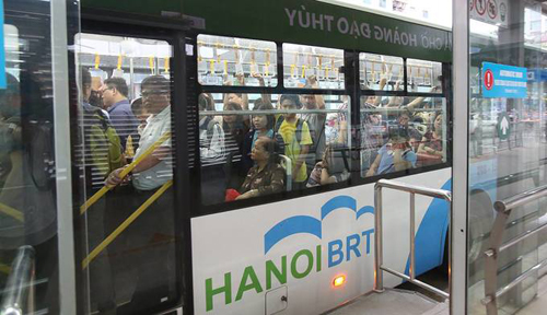 chu tich ha noi chuyen gia danh gia xe buyt nhanh o ha noi hieu qua