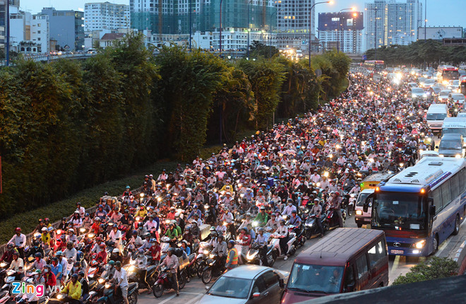 bi thu thanh uy nguyen thien nhan tp ho chi minh khong xin them dat