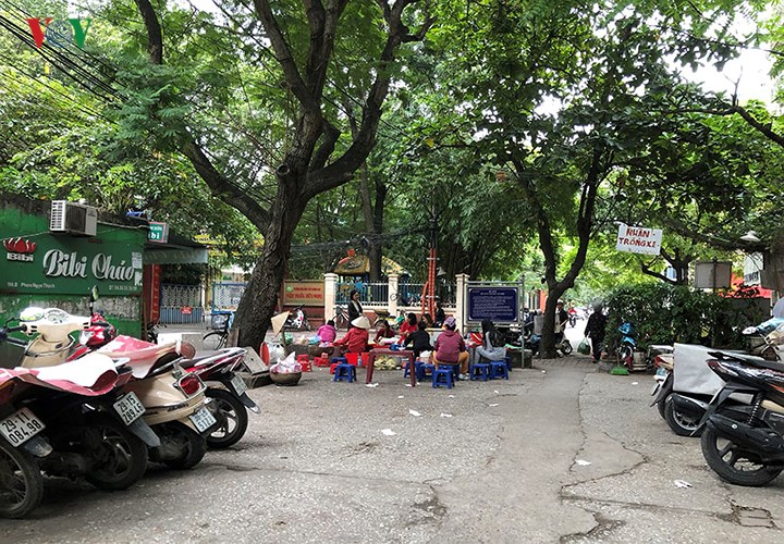 anh ha noi san choi khu tap the bien thanh noi buon ban nhech nhac