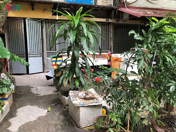 anh ha noi san choi khu tap the bien thanh noi buon ban nhech nhac
