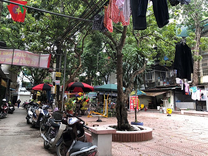 anh ha noi san choi khu tap the bien thanh noi buon ban nhech nhac