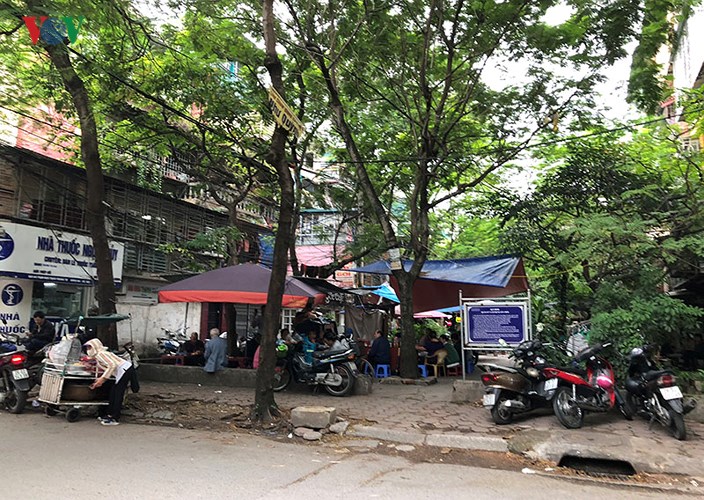 anh ha noi san choi khu tap the bien thanh noi buon ban nhech nhac
