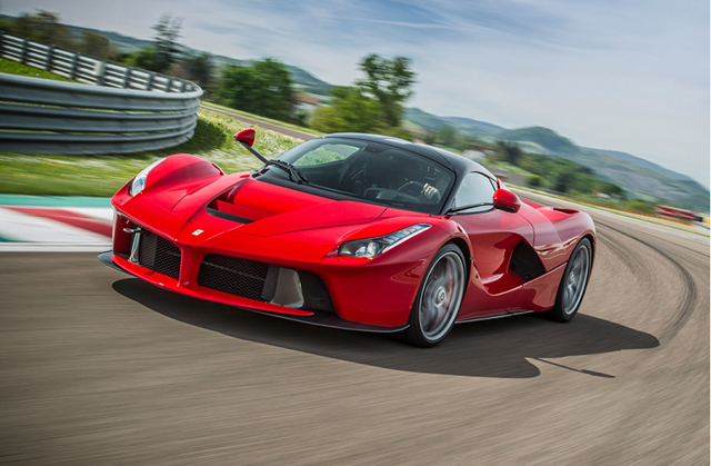 sieu xe ferrari 488 gtb trong ban gia moi nhat cua hang