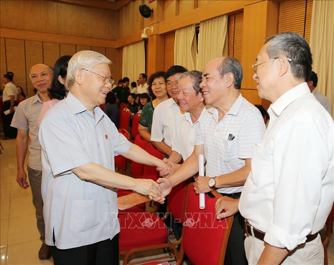 trinh quoc hoi bau tong bi thu nguyen phu trong lam chu tich nuoc