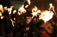 le hoi ma quy halloween nhung chuyen kinh di nhat dinh phai doc mot lan