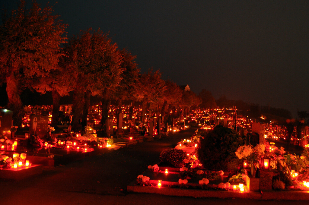 nhung le hoi halloween rung ron va dang so nhat the gioi