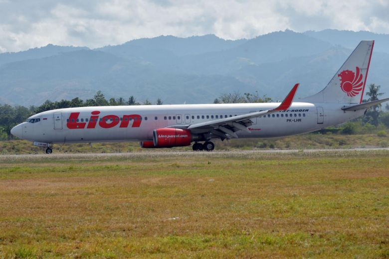 may bay hang hang khong lion air cua indonesia cho 188 hanh khach lao xuong bien