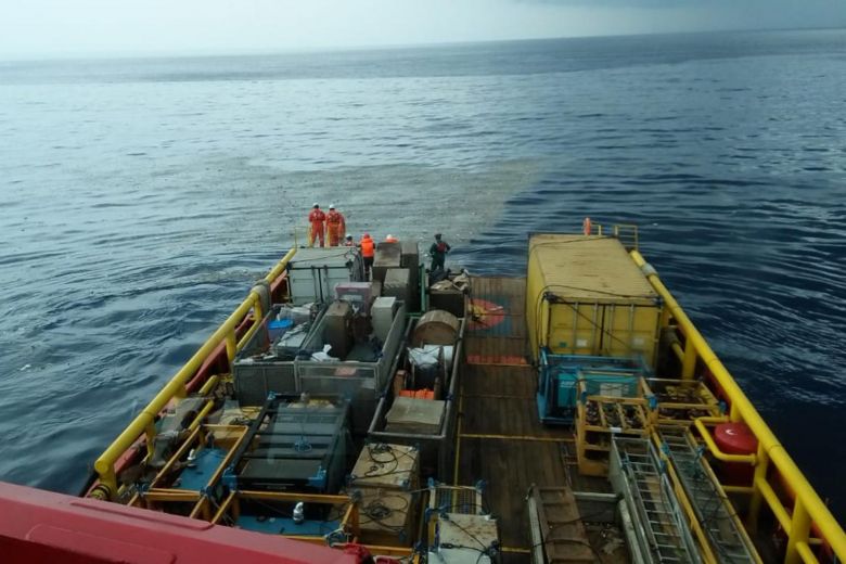 may bay indonesia roi xuong bien hang hang khong lion air da tung co may bay roi