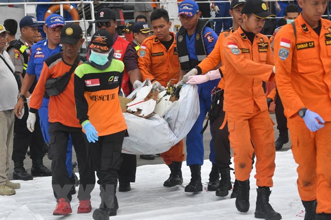 roi may bay tren bien indonesia da xac dinh duoc vi tri may bay roi