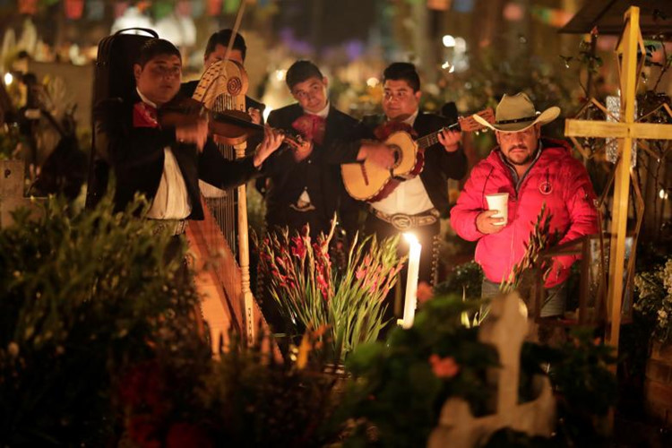khong khi le hoi day mau sac trong ngay cua nguoi chet ky la o mexico