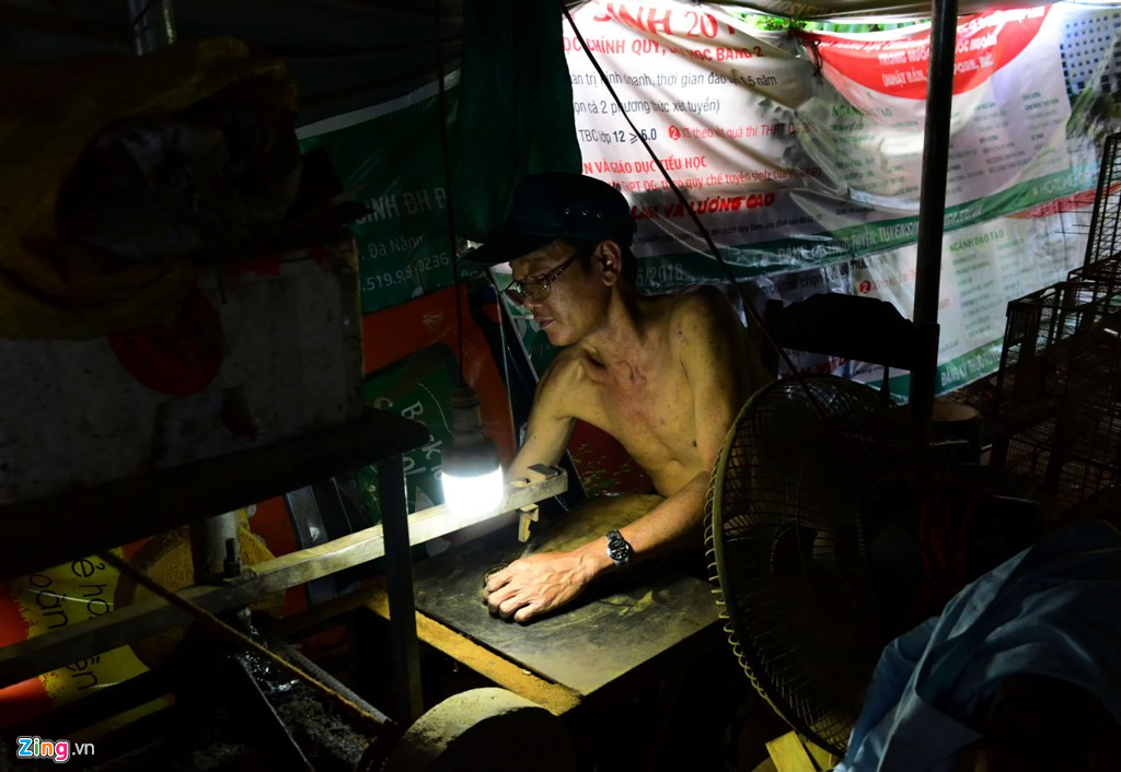 bai toan nan giai khi di doi 15000 dan o kinh thanh hue