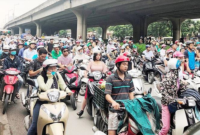 Đề xuất phương tiện đi vào nội đô Hà Nội phải nộp 3 loại phí de xuat phuong tien di vao noi do ha noi phai nop 3 loai phi