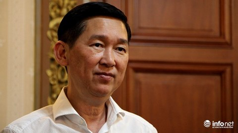 pho chu tich tphcm giai quyet sai se de nghi chu tich quan len duong