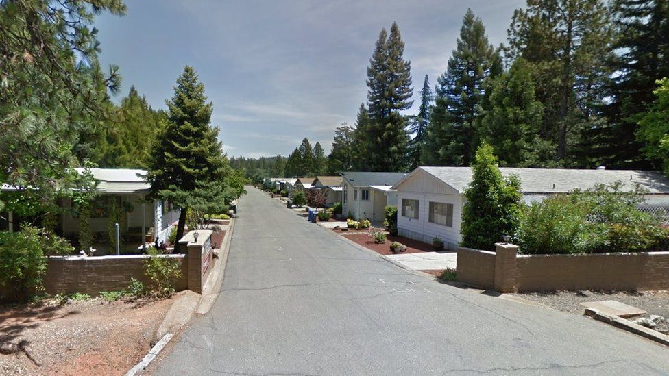 can canh con bao lua kinh hoang xoa so thi tran thien duong o california