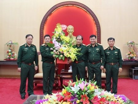 nhan su moi quan doi tu lenh bo tu lenh thu do ha noi la ai