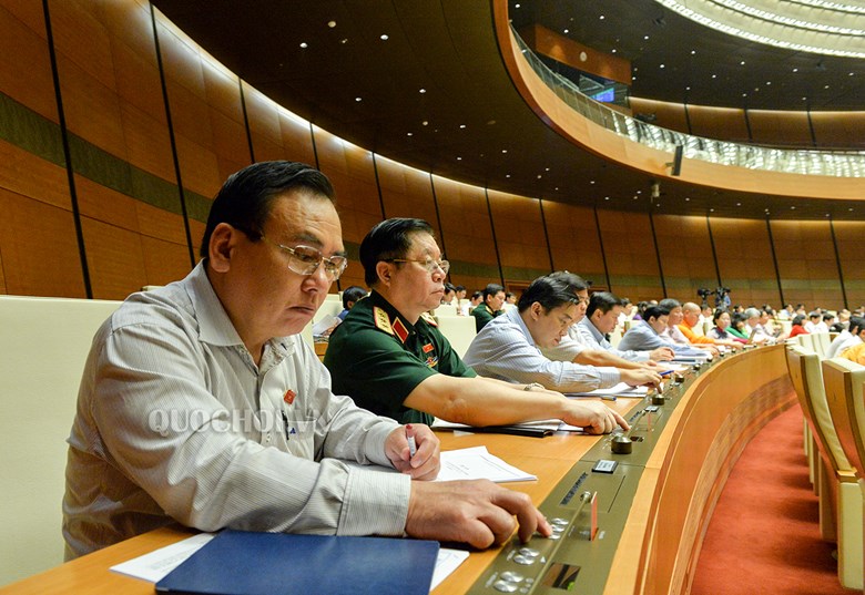 de nghi xem lai viec pham nhan keu oan khong duoc xet dac xa
