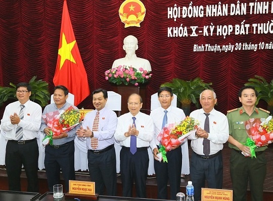 Nhân sự mới Bình Thuận: Thủ tướng phê chuẩn kết quả bầu Phó Chủ tịch Tỉnh nhan su moi binh thuan thu tuong phe chuan ket qua bau pho chu tich tinh