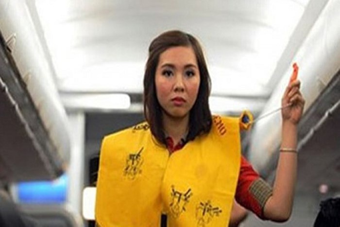 nhung an phat tu tren troi cho loi ma hanh khach de mac moi khi di may bay