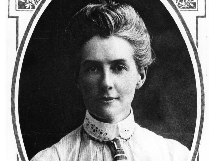 edith cavell nu anh hung lam thay doi the gioi