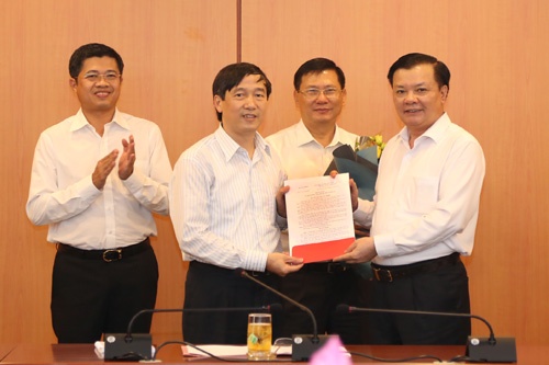 nhan su moi bo tai chinh tan vu truong vu to chuc la ai