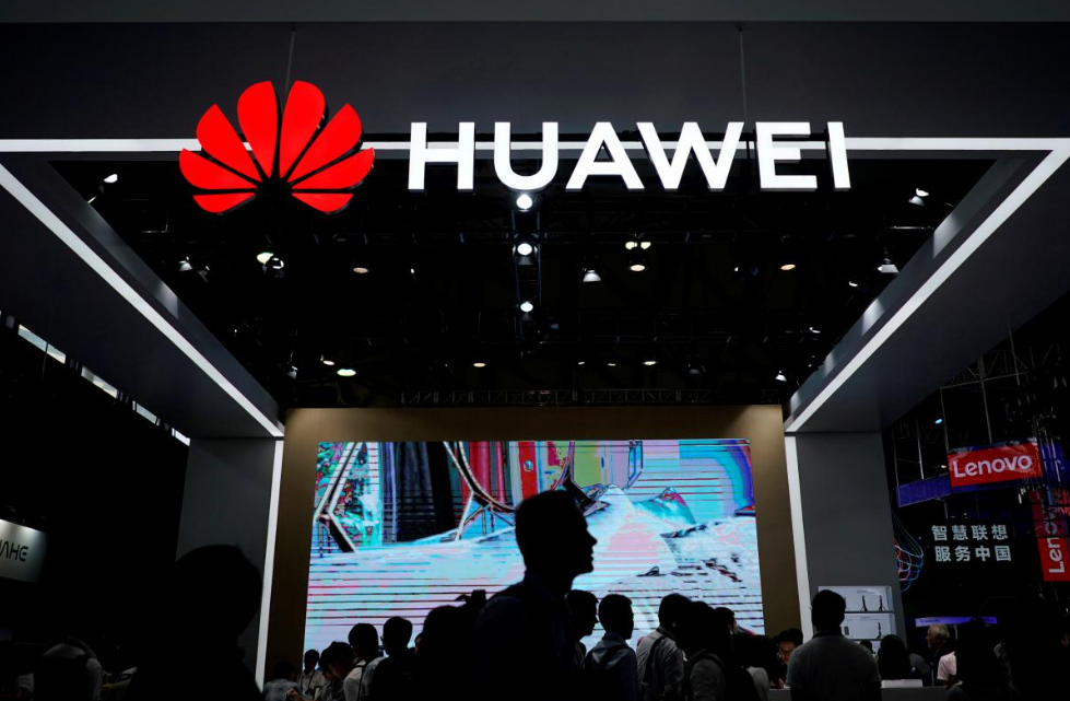 my yeu cau dan do nu giam doc huawei thoa thuan dinh chien thuong mai co nguy co do vo