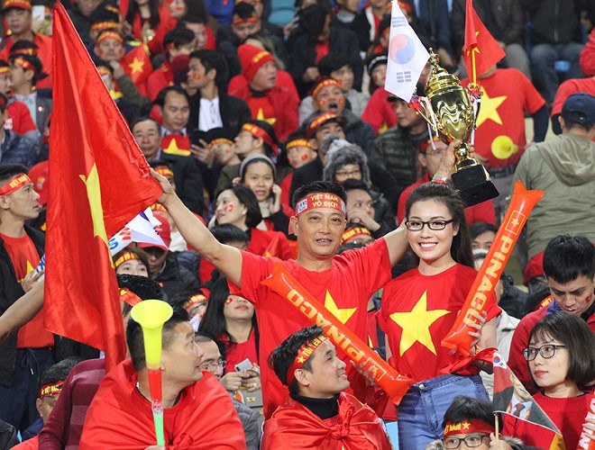 chao lua my dinh ngap tran sac do truoc tran viet nam malaysia