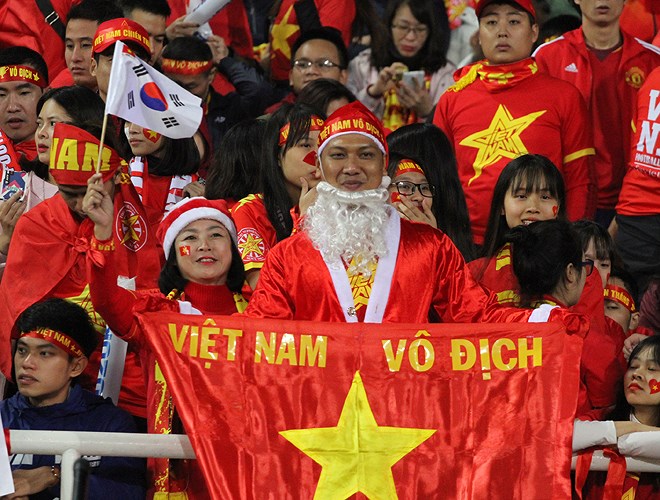 chao lua my dinh ngap tran sac do truoc tran viet nam malaysia