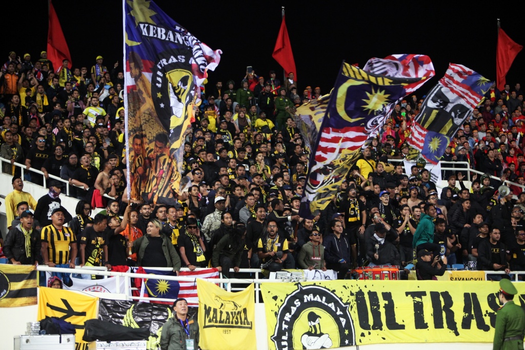 khi ultra malaysia roi le o my dinh