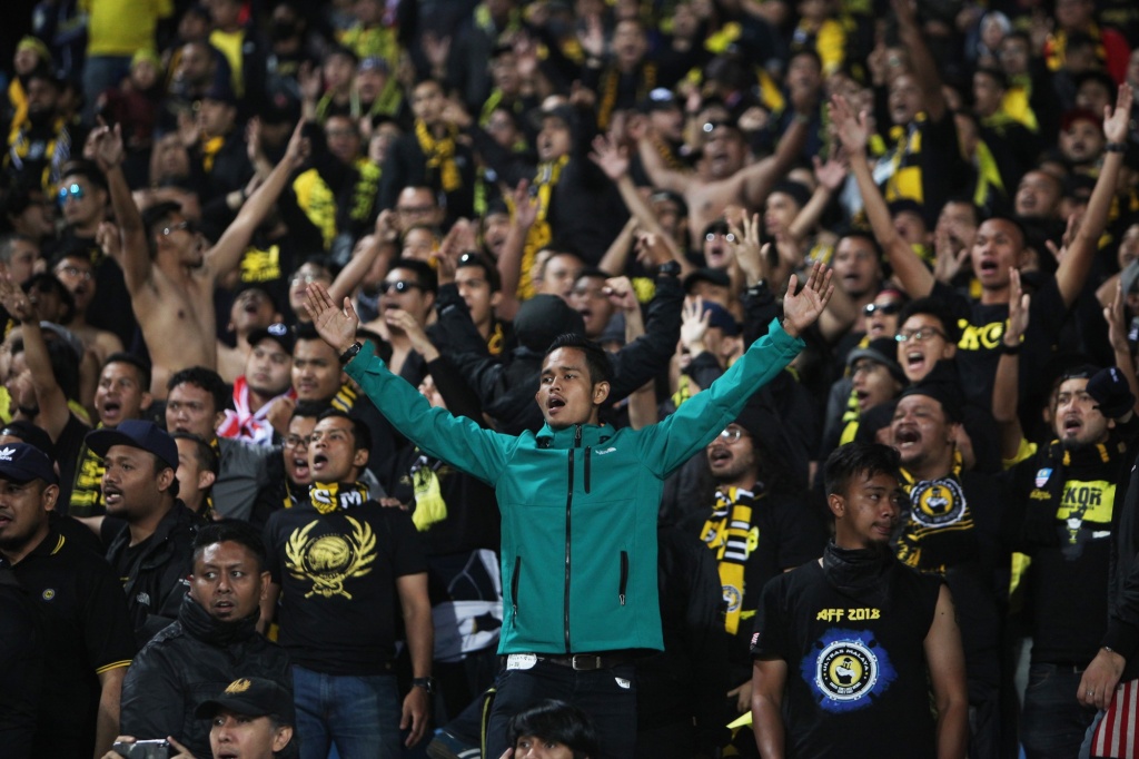 khi ultra malaysia roi le o my dinh