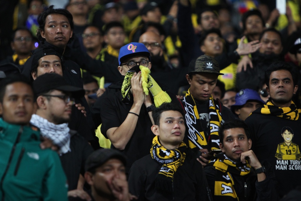 khi ultra malaysia roi le o my dinh