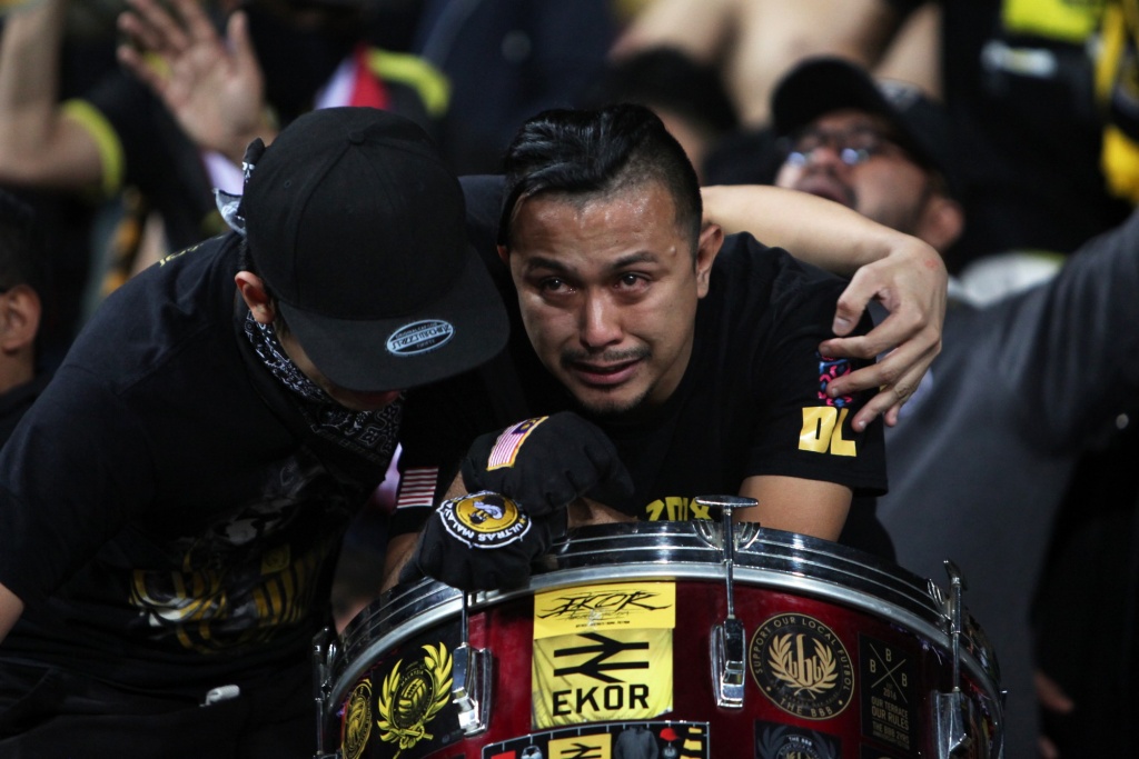 khi ultra malaysia roi le o my dinh