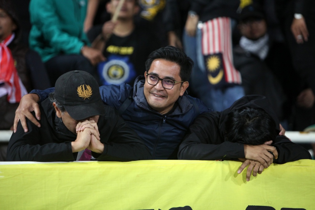 khi ultra malaysia roi le o my dinh