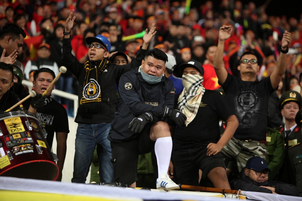 khi ultra malaysia roi le o my dinh