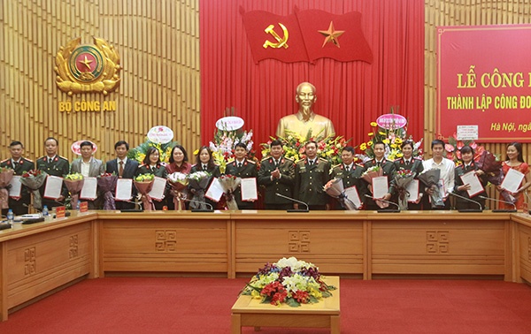 tan pho giam doc cong an tinh tuyen quang la ai
