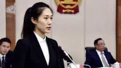Trung Quốc xôn xao vì nữ phó thị trưởng 28 tuổi