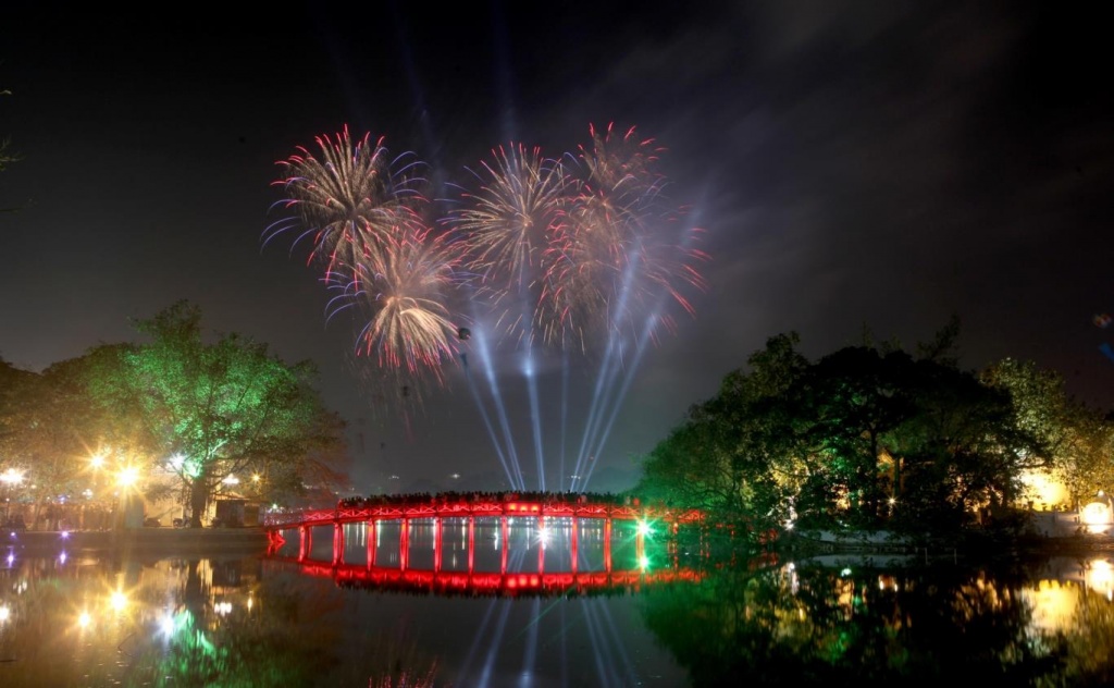 du bao thoi tiet hom nay 3112 ha noi don giao thua trong nhiet do 8 do c