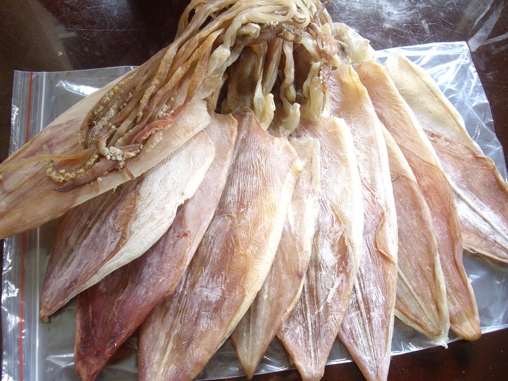 cach bao quan mot so thuc pham kho co nhieu trong ngay tet