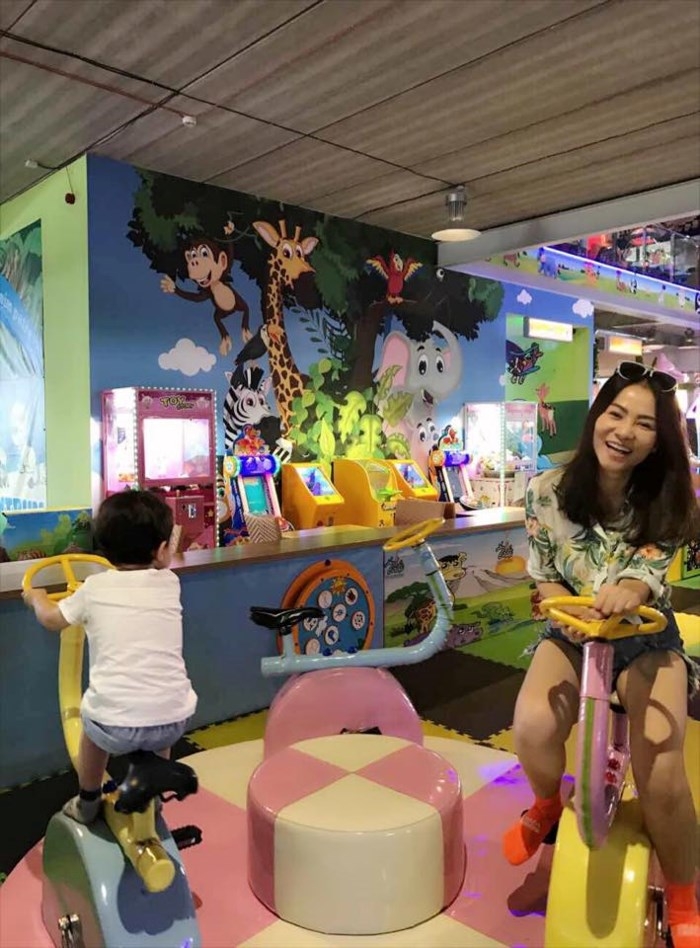 Là một Diva, Thu Minh đã biến thành phụ huynh gương mẫu như thế nào? la mot diva thu minh da bien thanh phu huynh guong mau nhu the nao
