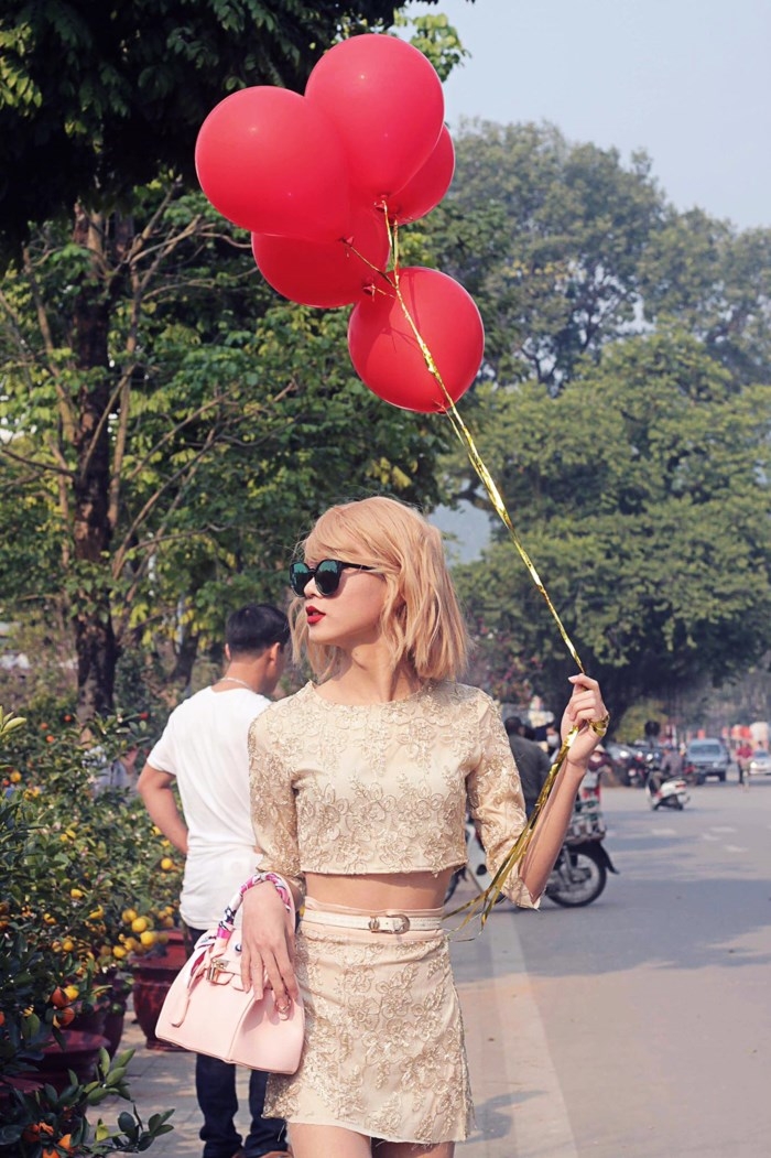 Cư dân mạng ngã ngửa khi biết sự thật về những bức ảnh Taylor Swift du xuân tại Việt Nam cu dan mang nga ngua khi biet su that ve nhung buc anh taylor swift du xuan tai viet nam
