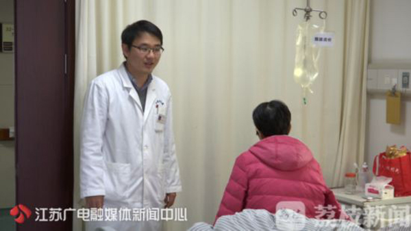 co gai bi ngo doc thuy ngan sau hai thang dung my pham gia re