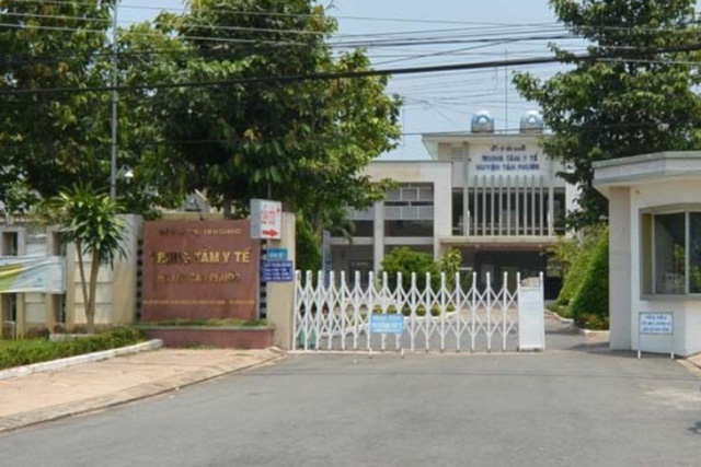 3 ba bau bi phat nham thuoc pha thai mot nguoi mat con