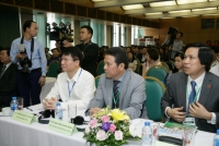 bo quy dinh phai co chung minh nhan dan cua bo hoac me khi ke don thuoc tre duoi 6 tuoi