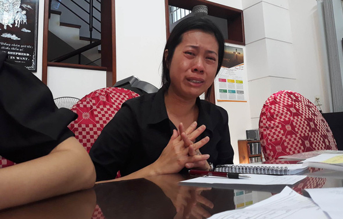 nu benh nhan chet bat thuong sau khi chich thuoc chua di ung