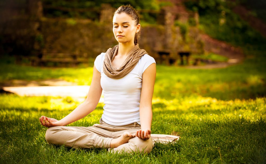 5 bài tập Yoga giảm cân cho mùa hè khỏe khoắn 5 bai tap yoga giam can cho mua he khoe khoan