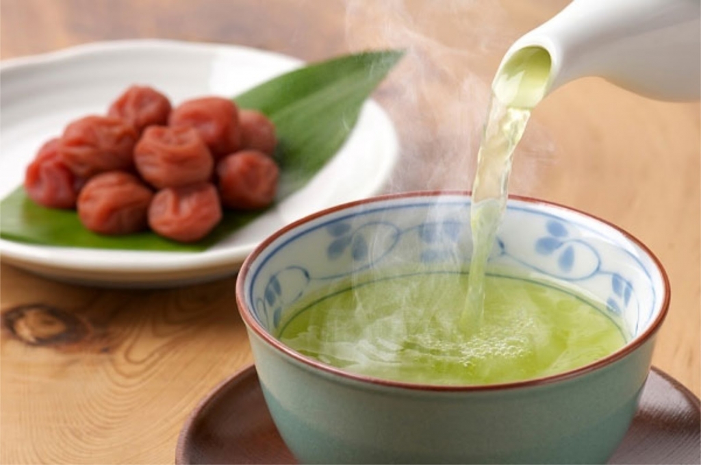 uong tra an nhieu hai san la bi quyet giup phu nu nhat luon tre dep