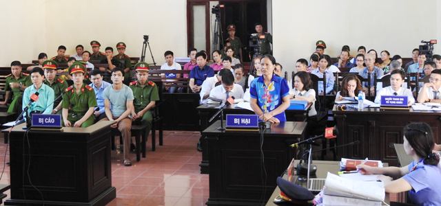 gia dinh nan nhan de nghi toa tuyen bs luong vo toi giam an cho son va quoc