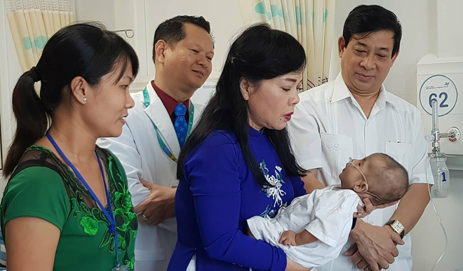 benh vien nhi hien dai nhat mien nam co bai dap truc thang