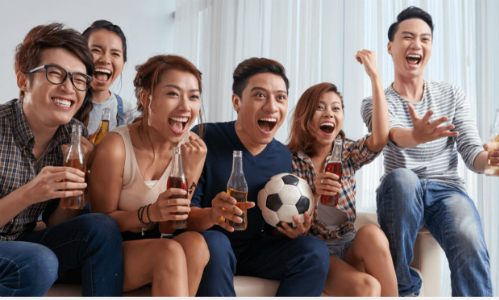 meo giu suc khoe khi thuc khuya xem world cup