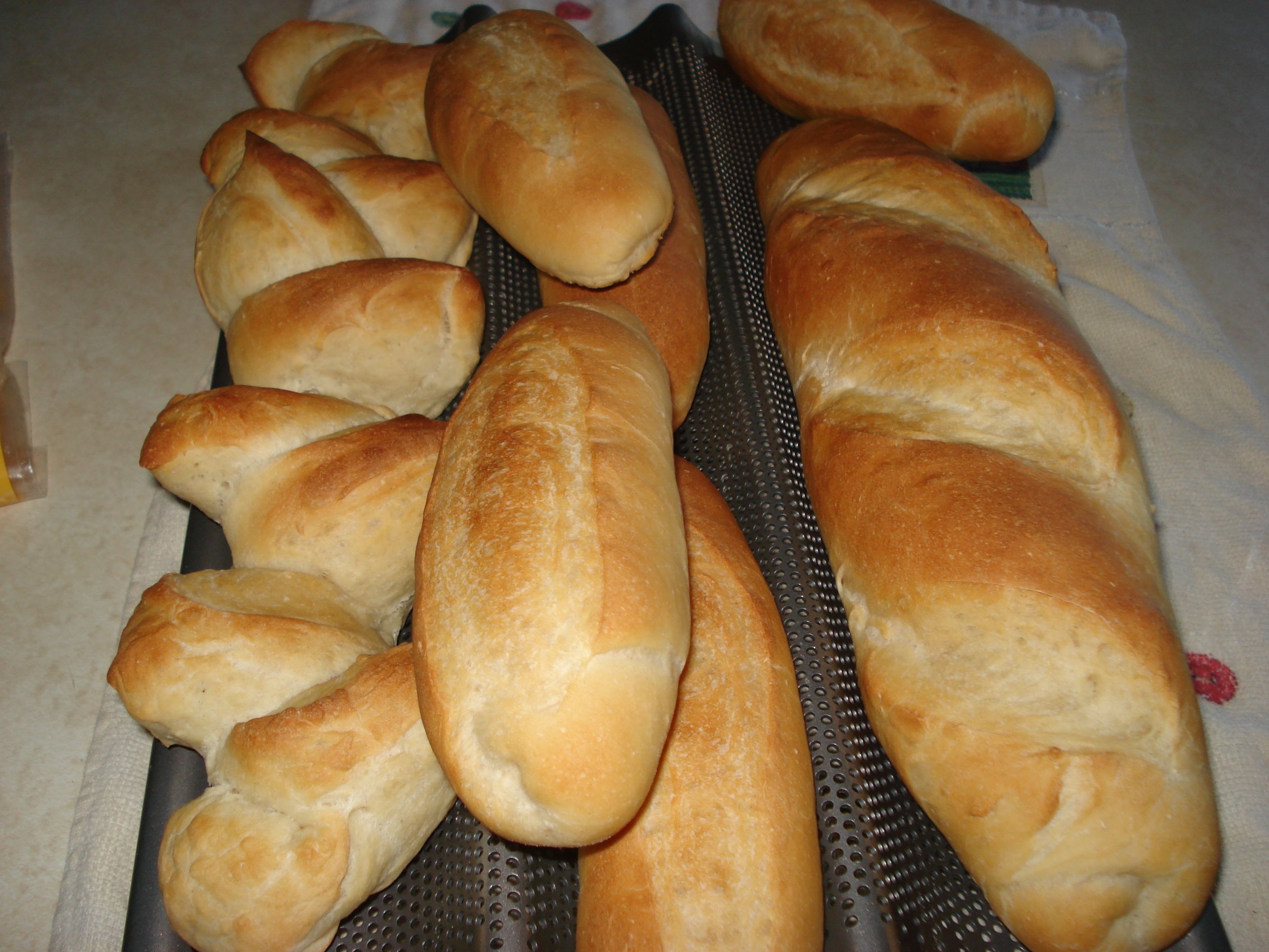 bao dam 99 cac ba noi tro khong biet meo tan dung banh mi cu nay